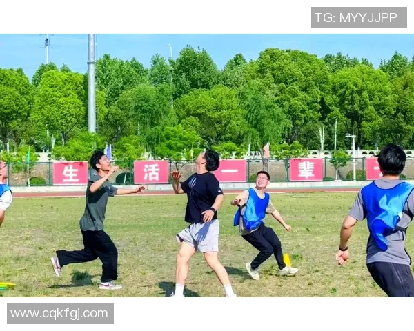 南京飞盘队灵活性探秘：如何在飞盘运动中展现团队协作与个人技巧