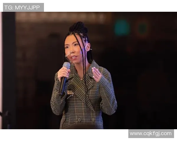 吴娜畅谈王者荣耀发展历程与个人成长的心路历程